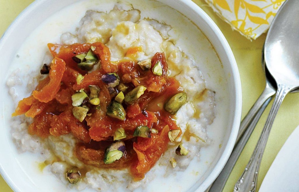 Apricot compote porridge