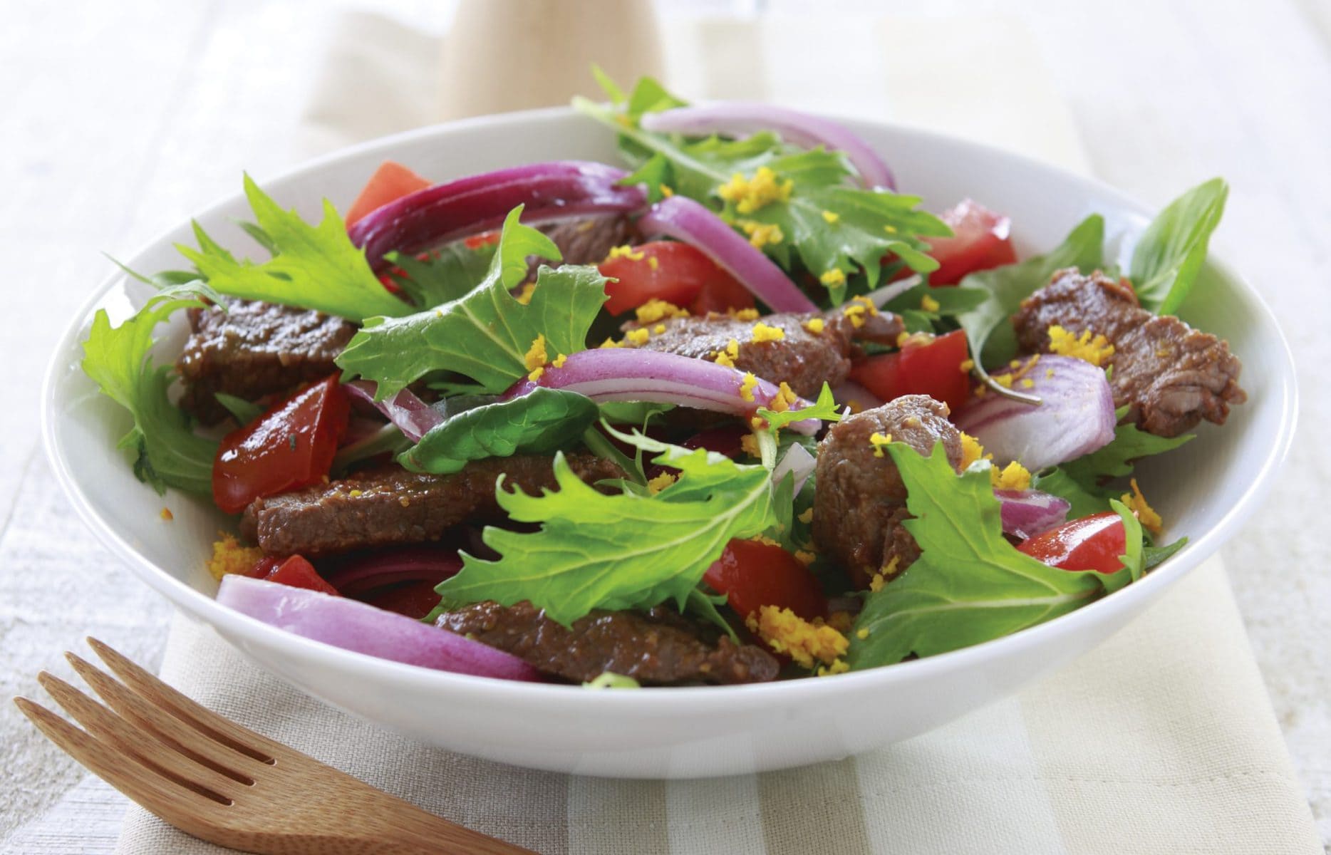 Barbecued beef and orange salad
