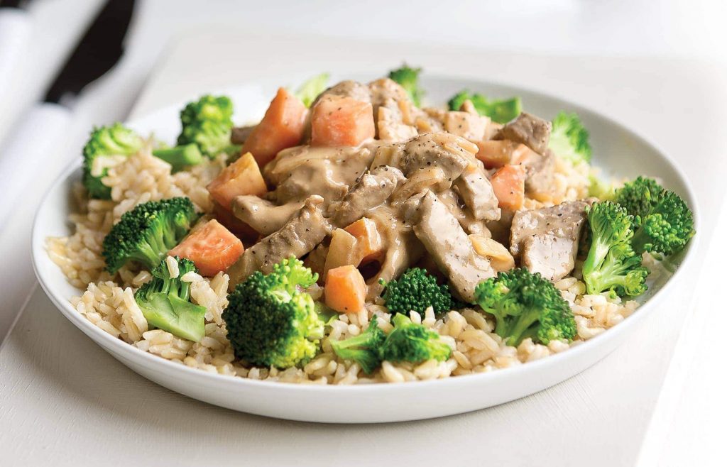 Beef satay with brown rice