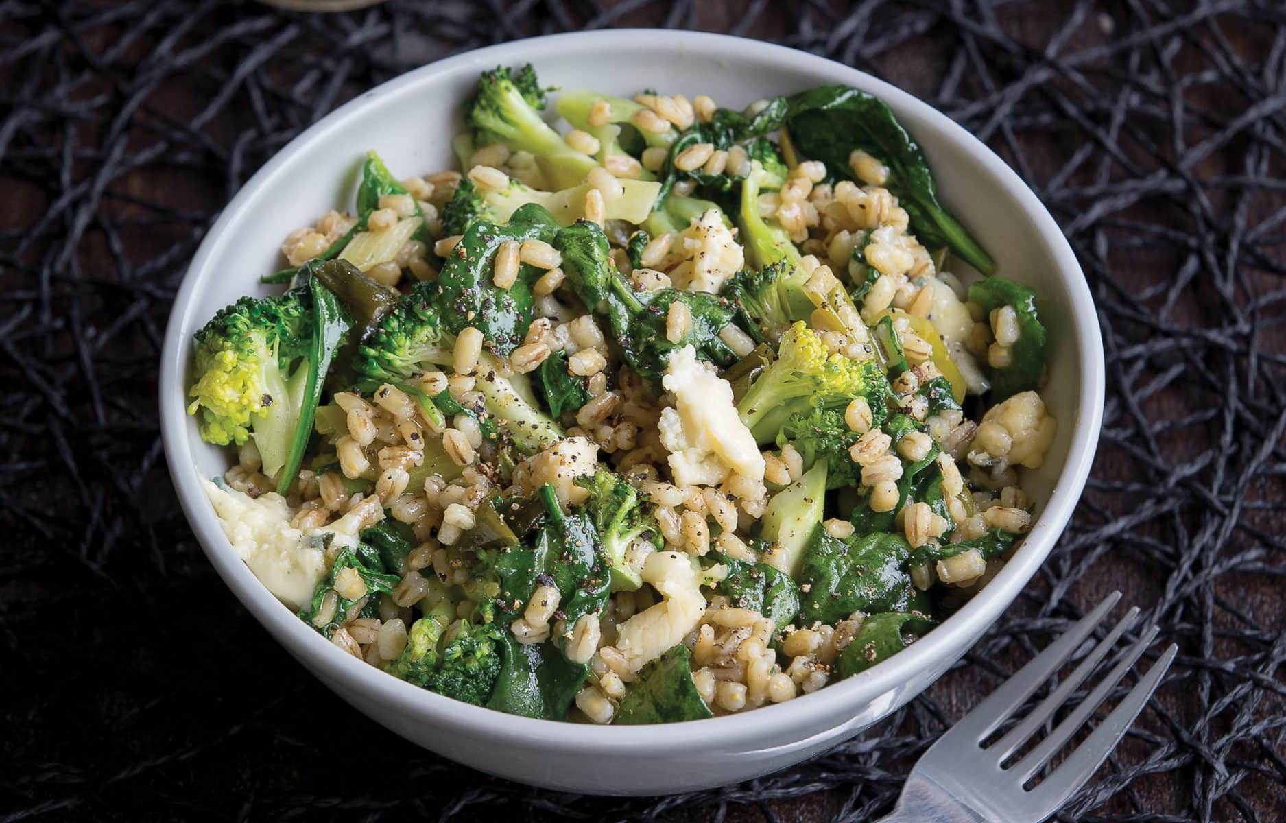 Broccoli and blue cheese barley risotto