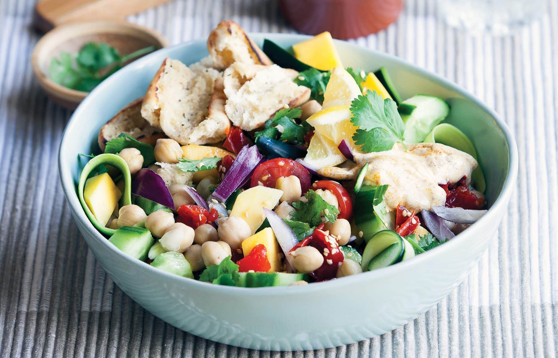 Chickpea and mango salad