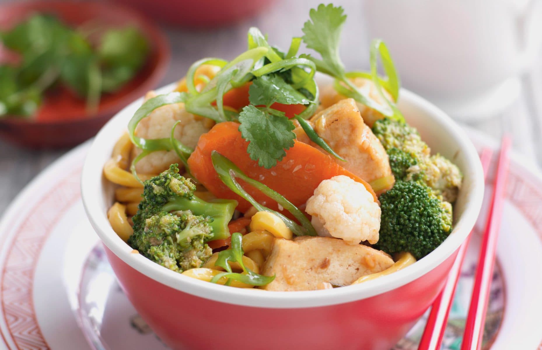 Chinese vegetarian chow mein