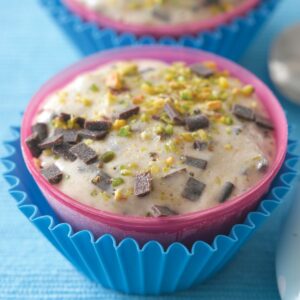 Chocolate chip and pistachio ice cream