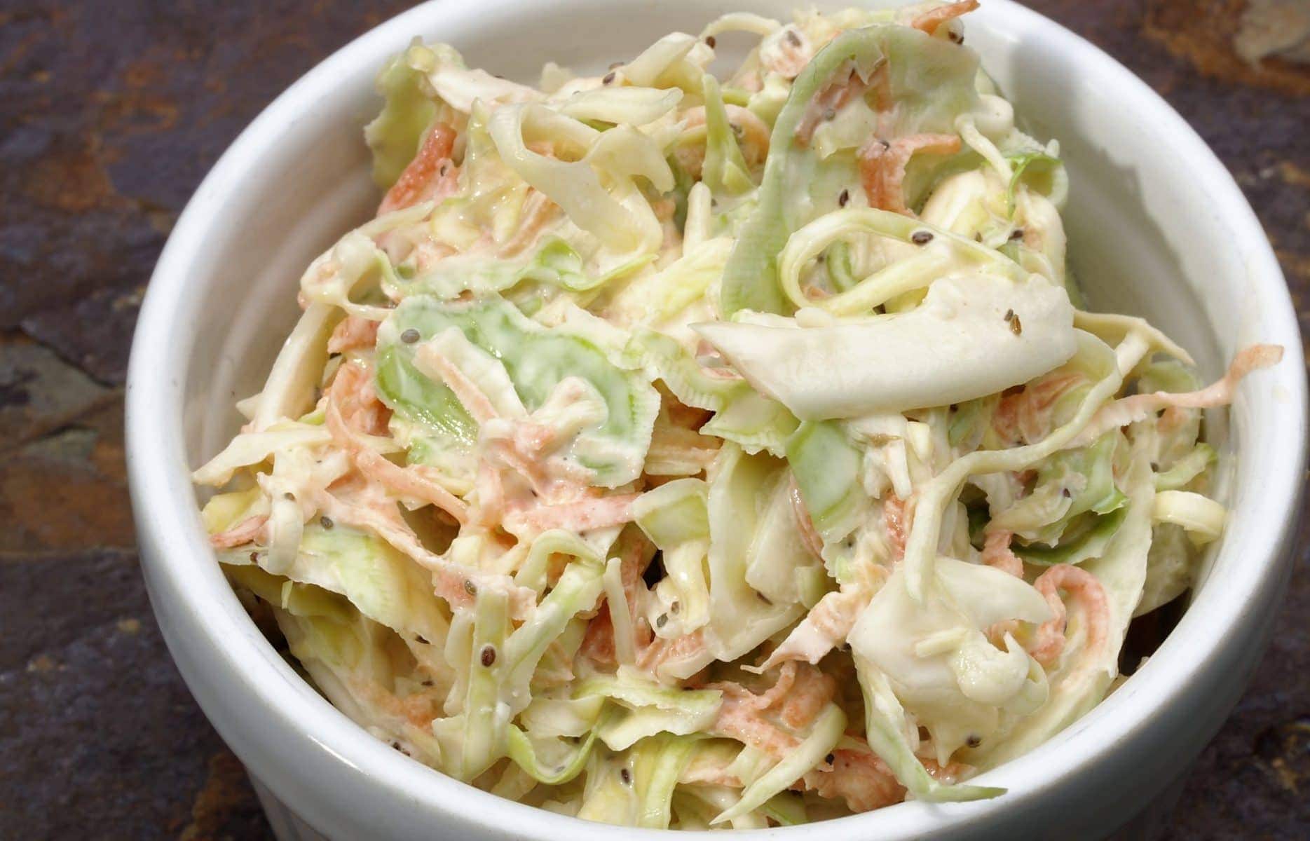 Coleslaw with creamy dressing