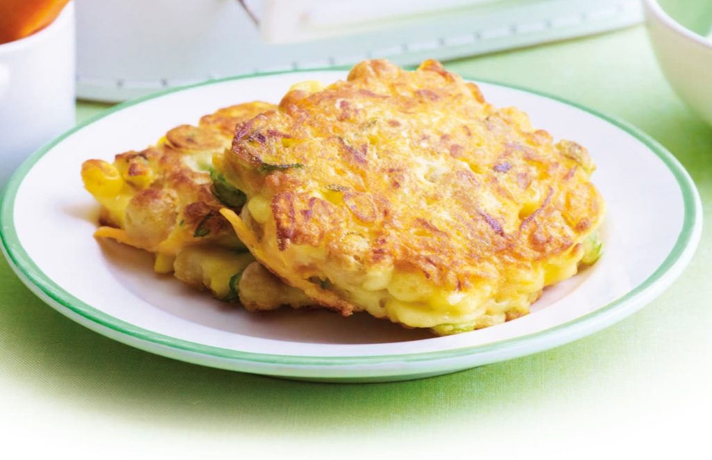 Chickpea fritters with vegetables