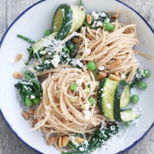 Courgette and pea pasta with ricotta cheese
