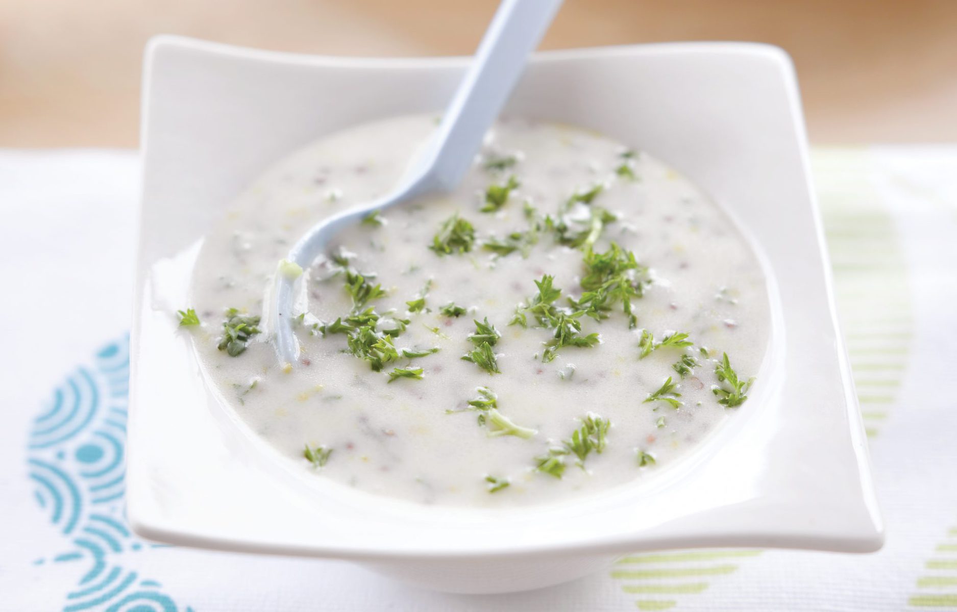 Creamy honey and mustard dressing
