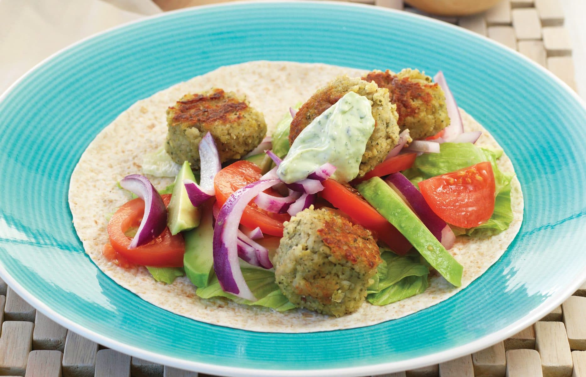 Falafel salad wraps