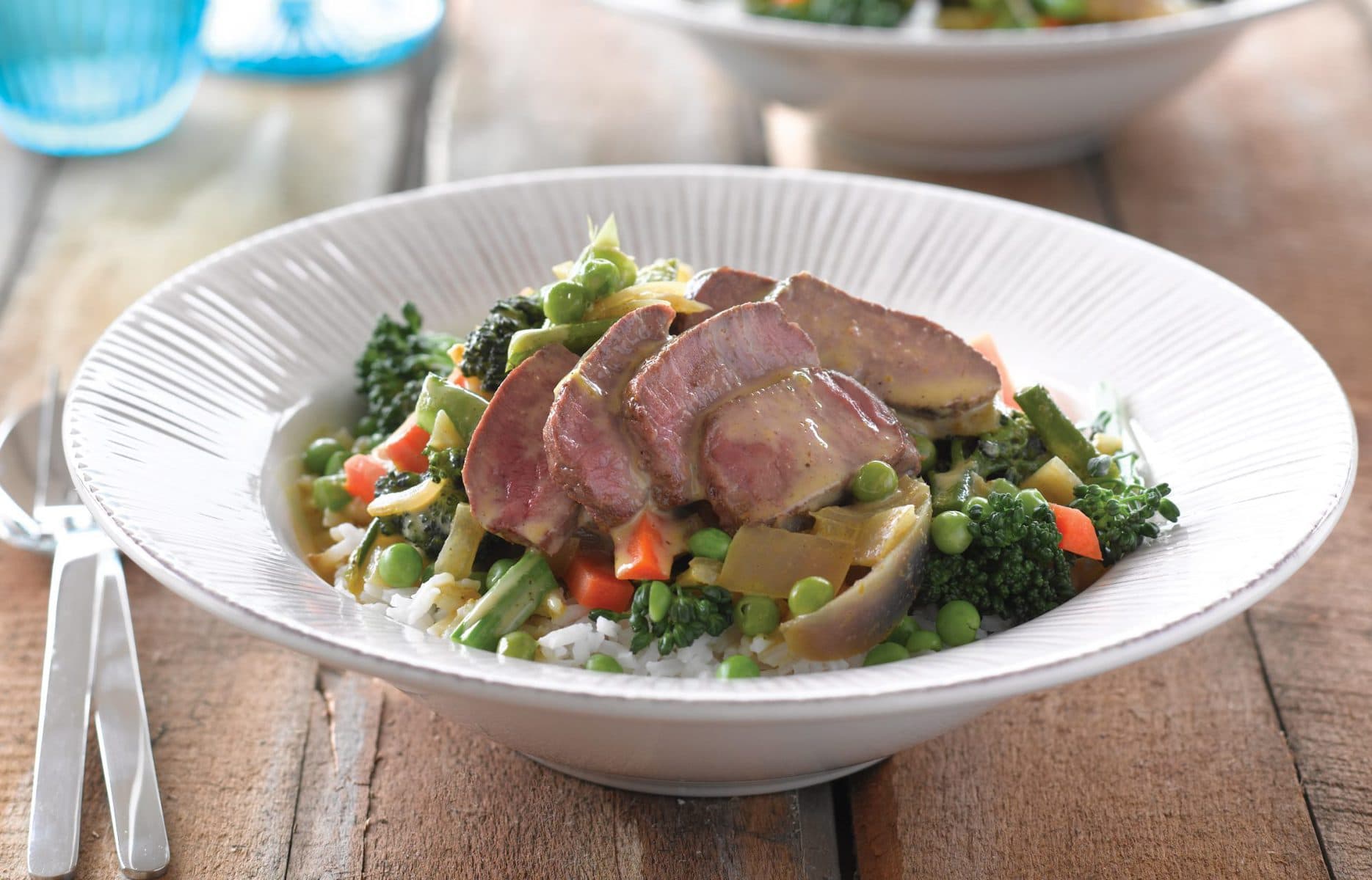 Green lamb and pea curry