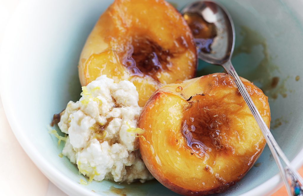 Grilled peaches with lemon ricotta cream Grilled peaches with lemon ricotta cream