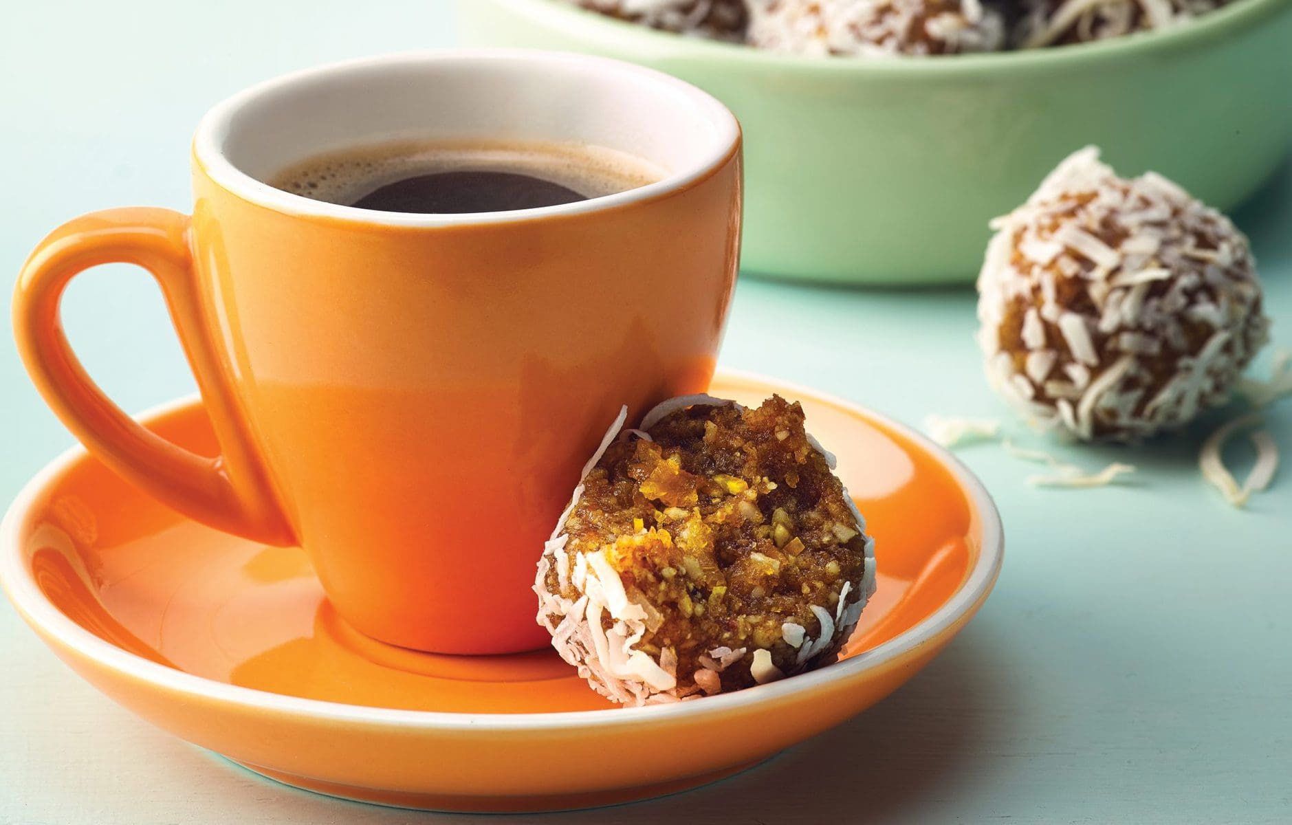 Orange, apricot and cashew bliss balls