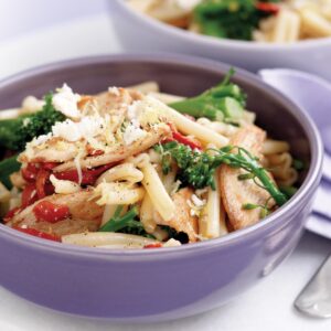 Pasta with chicken, broccolini, roasted capsicum, lemon and feta