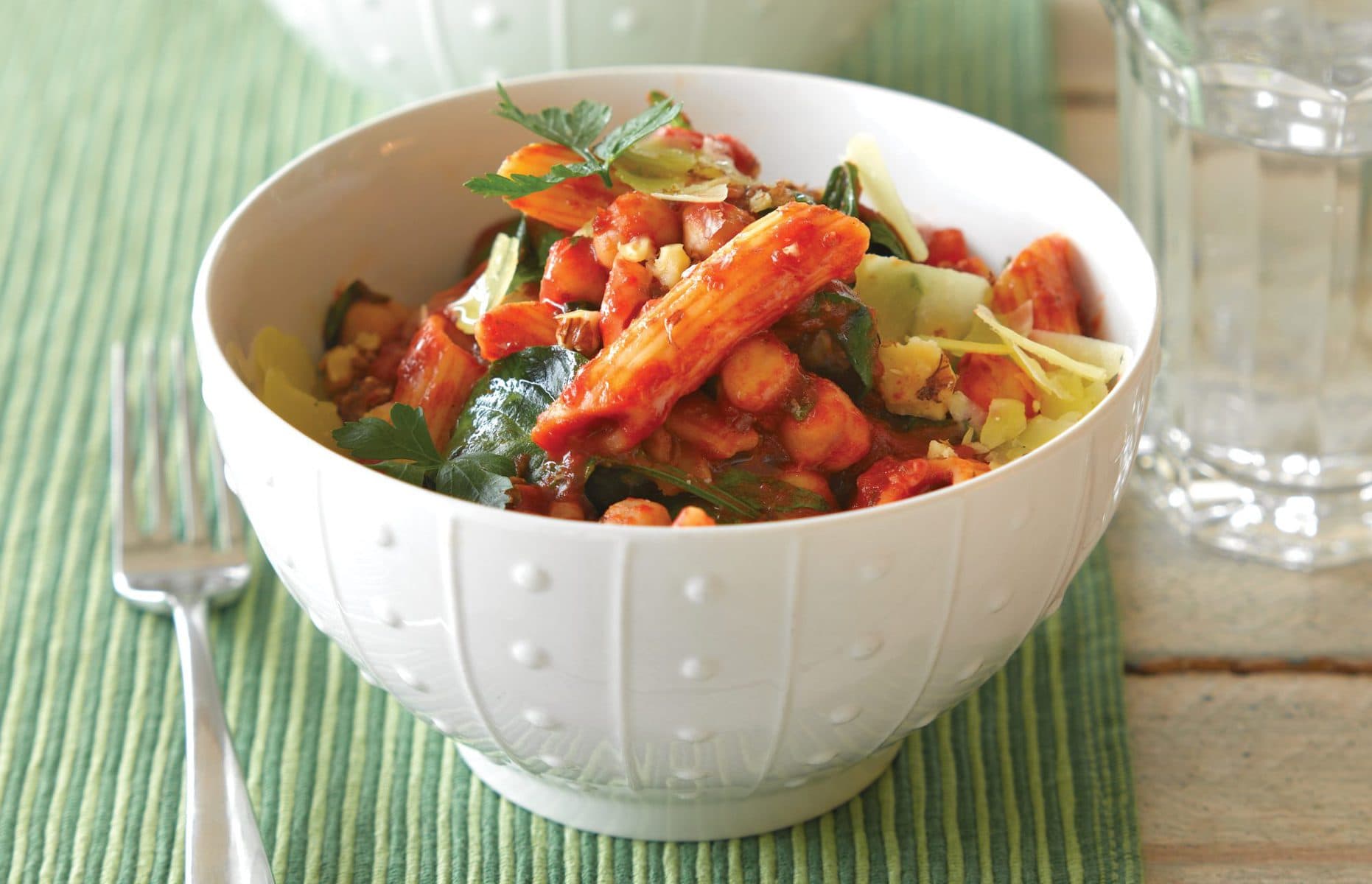 Rocket and chickpea penne