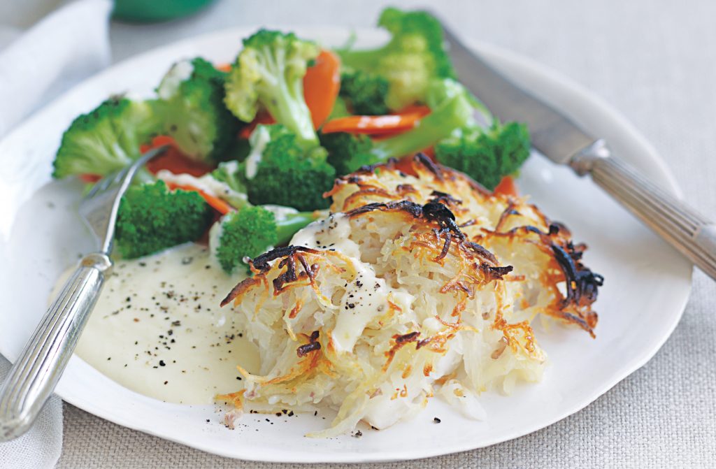 Rosti-topped fish with cheese sauce Rosti-topped fish with cheese sauce