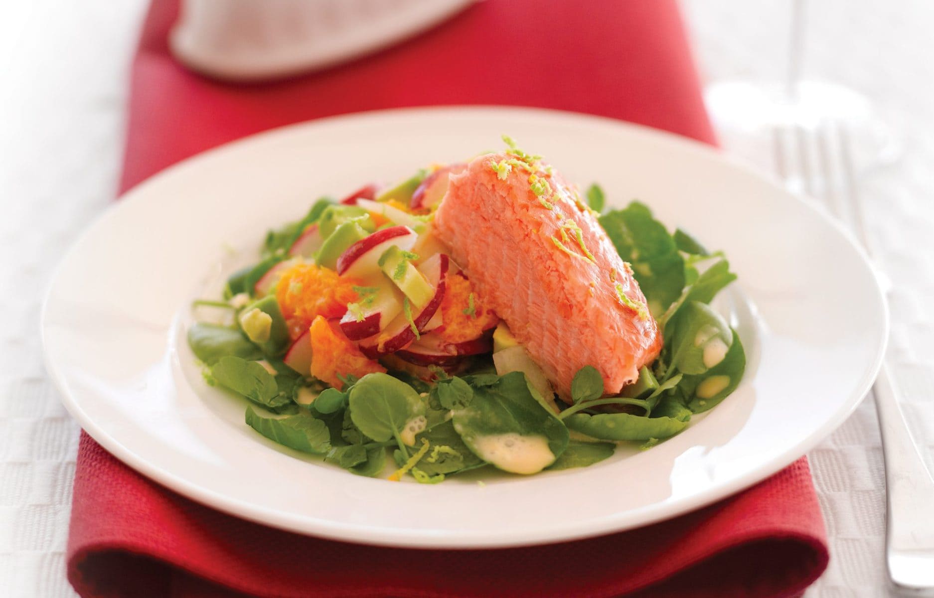 Smoked salmon salad with creamy citrus dressing