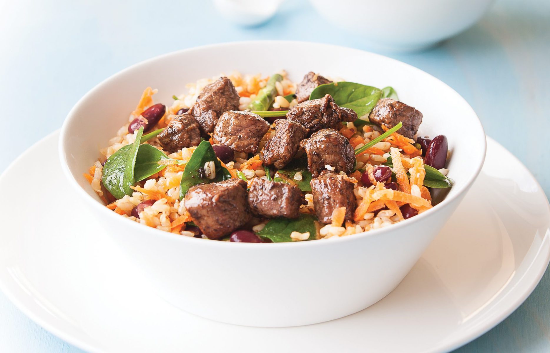 Spicy beef with pineapple and mint salsa