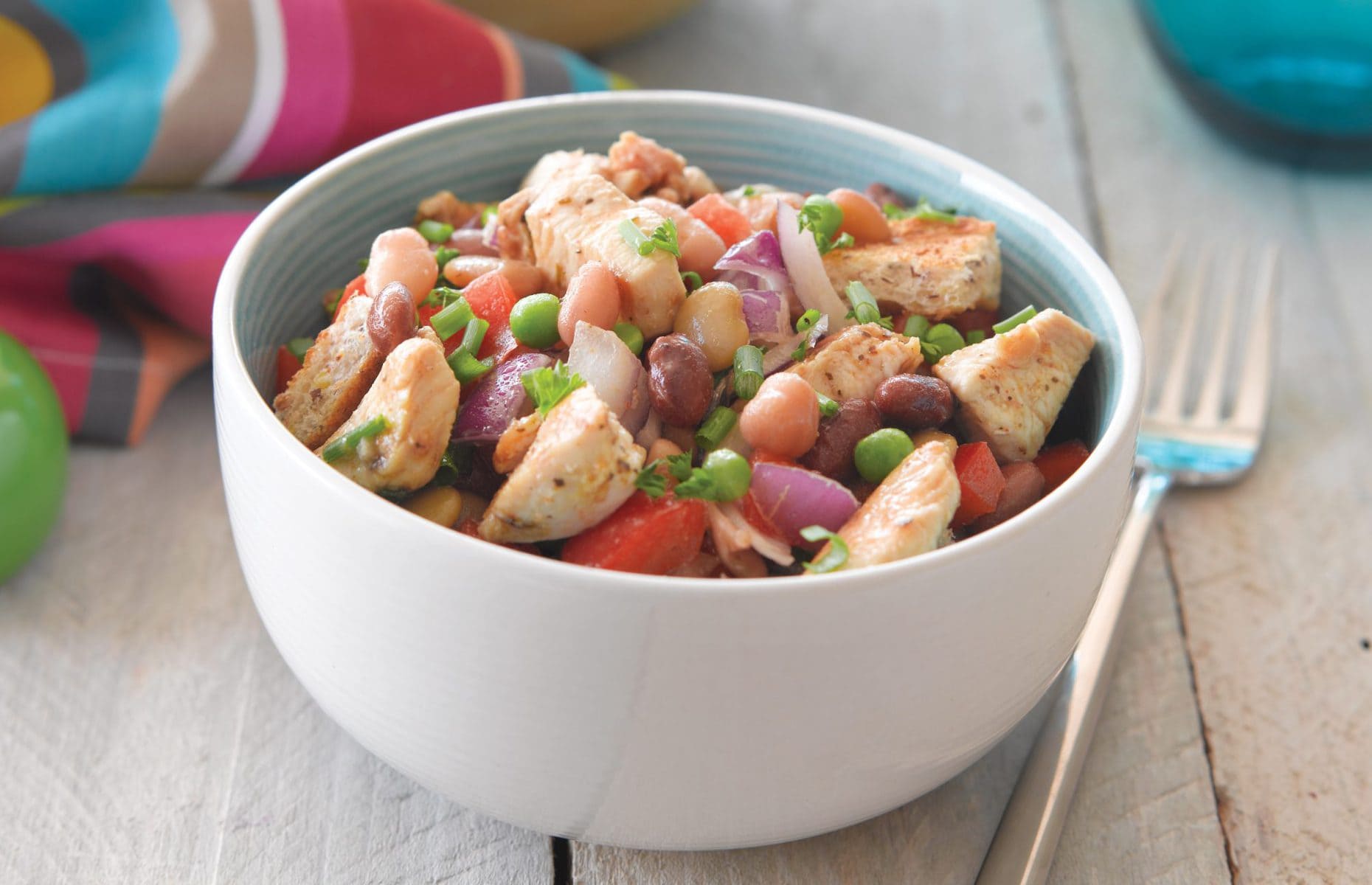 Spicy chicken and bean salad