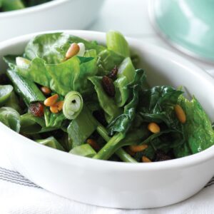 7 everyday foods that feed your brain