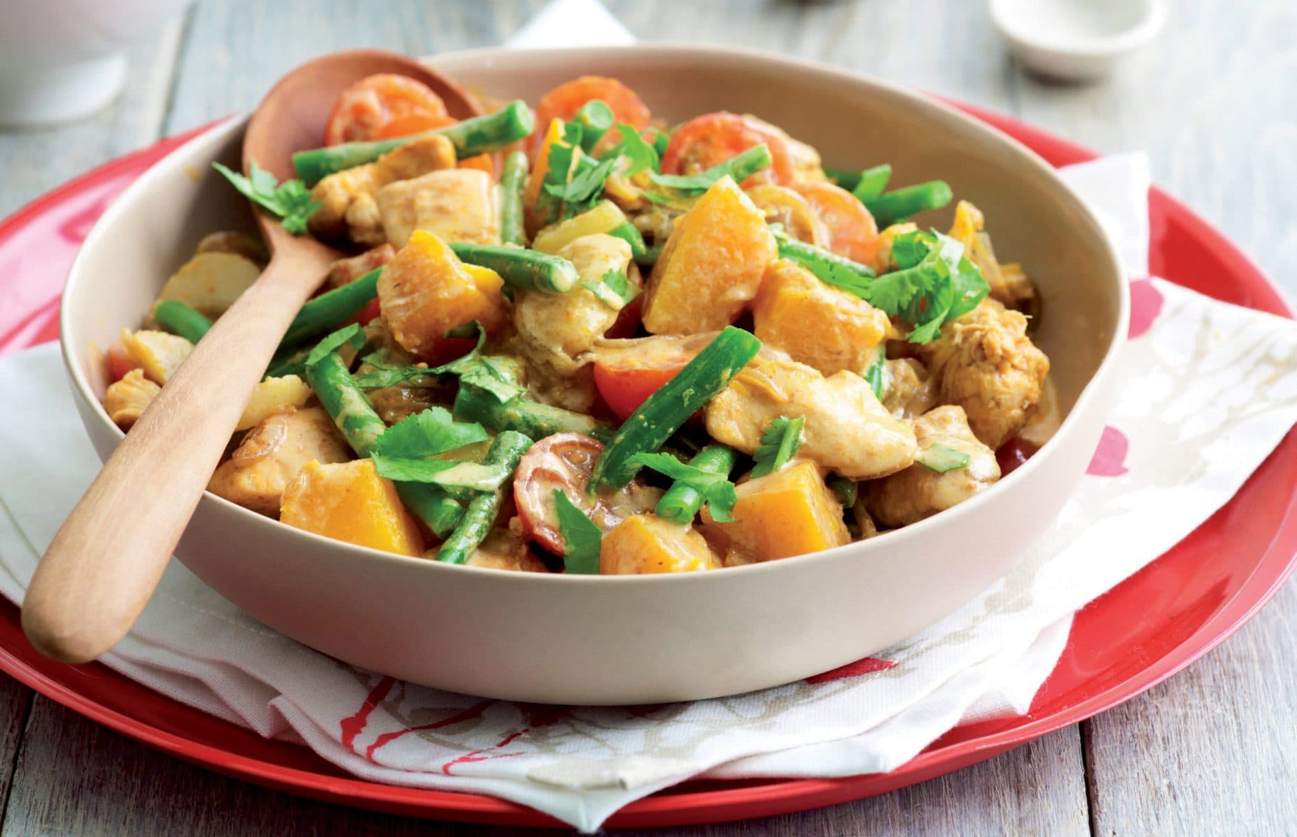 Thai chicken and vegetable red curry