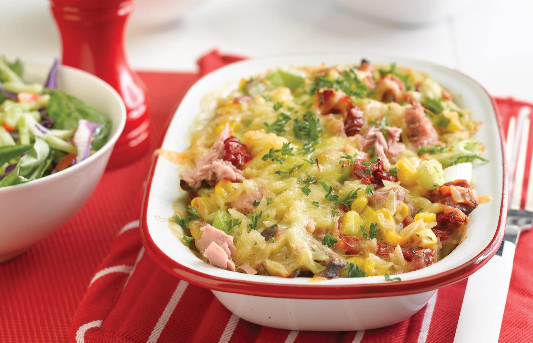 Tuna pasta bake