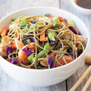 Yaki soba noodles with chicken