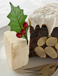 How to make a gluten-free Christmas cake