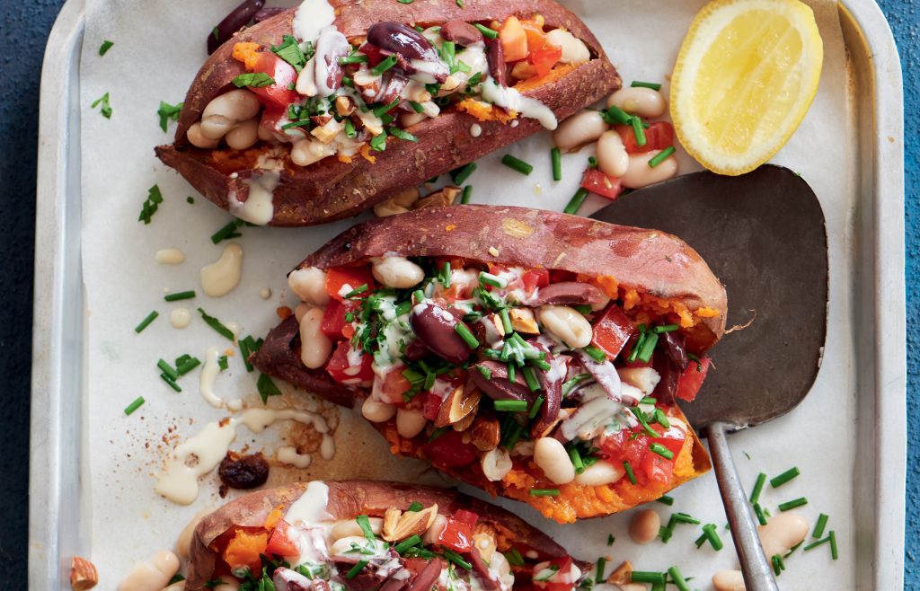 Baked sweet potato with white beans and olives Baked sweet potato with white beans and olives