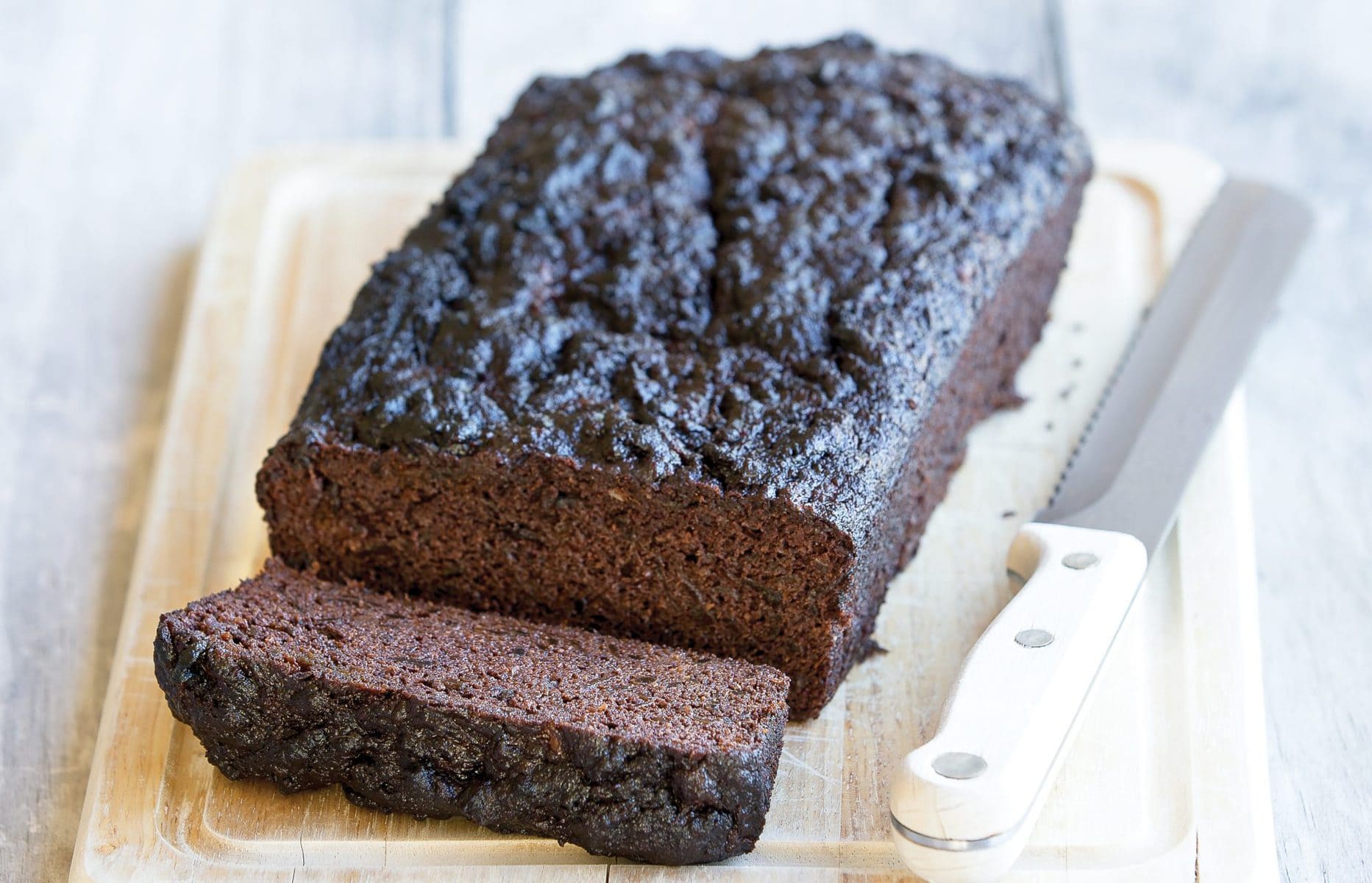 Beetroot chocolate loaf cake