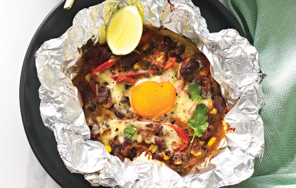 Campfire huevos rancheros