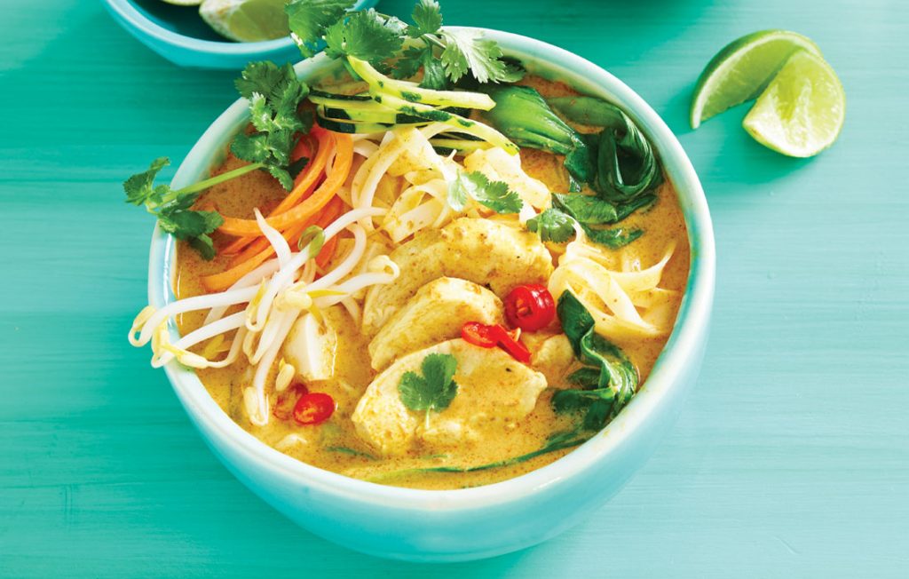 Chicken and vegetable laksa