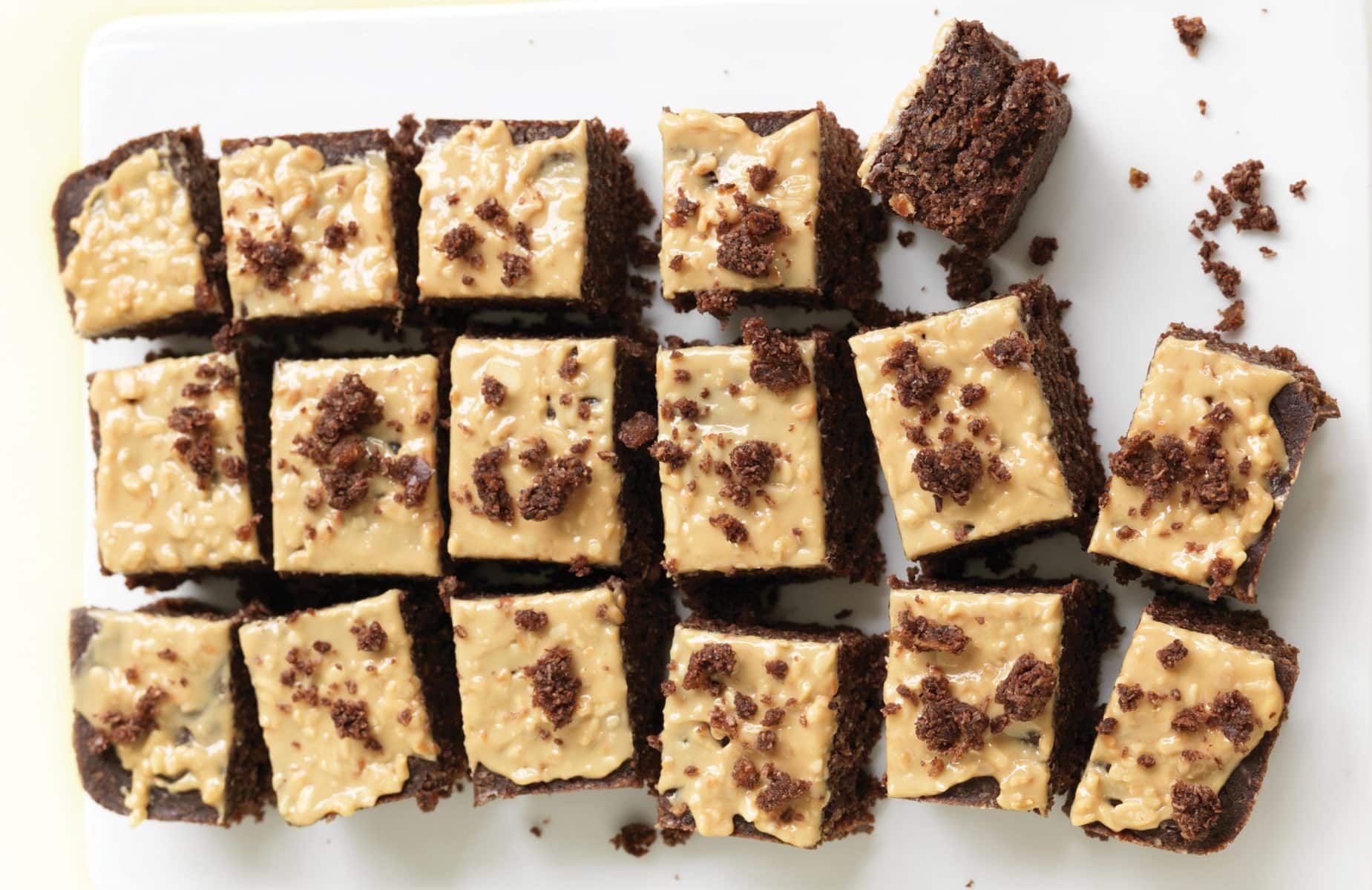 Choc-peanut slice