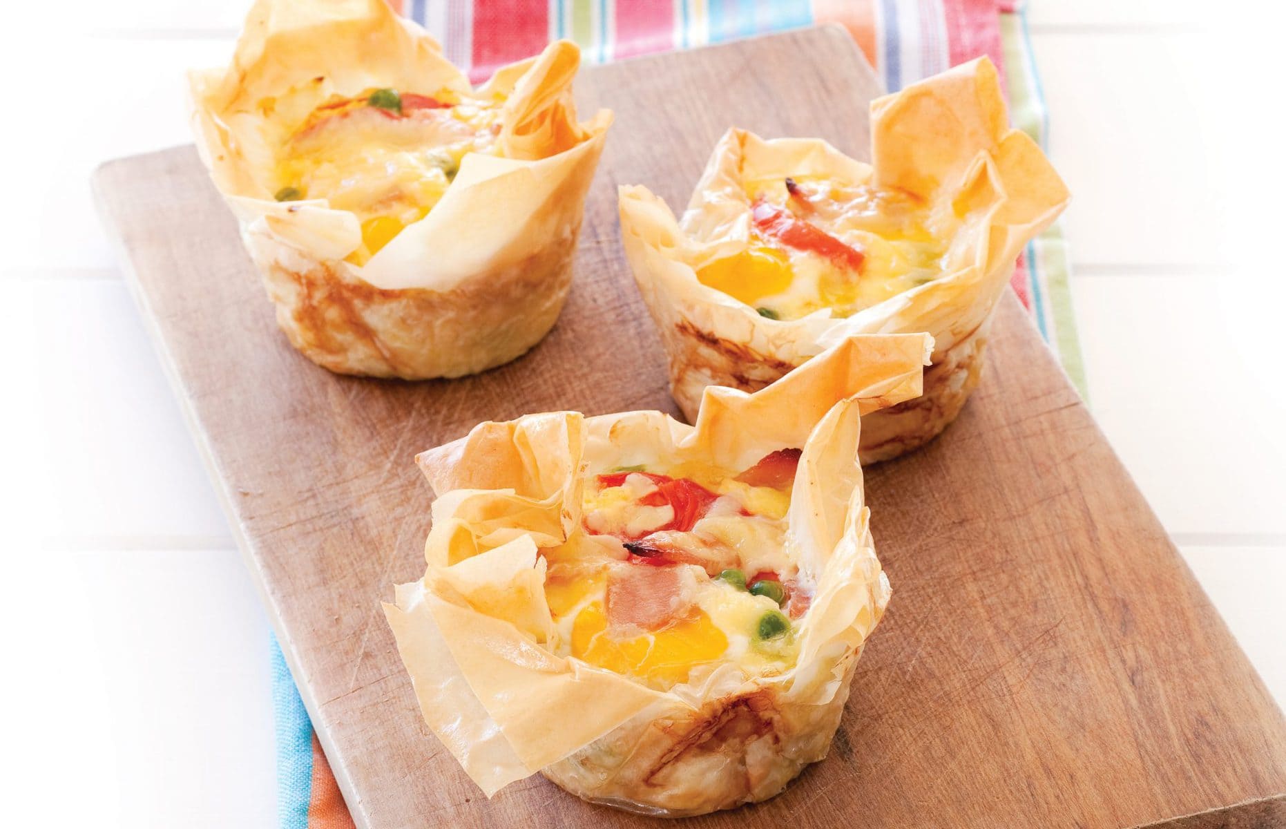 Egg and bacon picnic pies