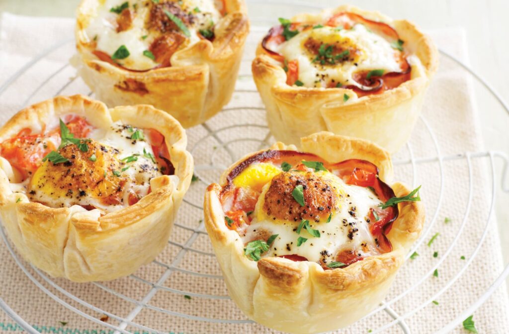 Ham and egg mini pies