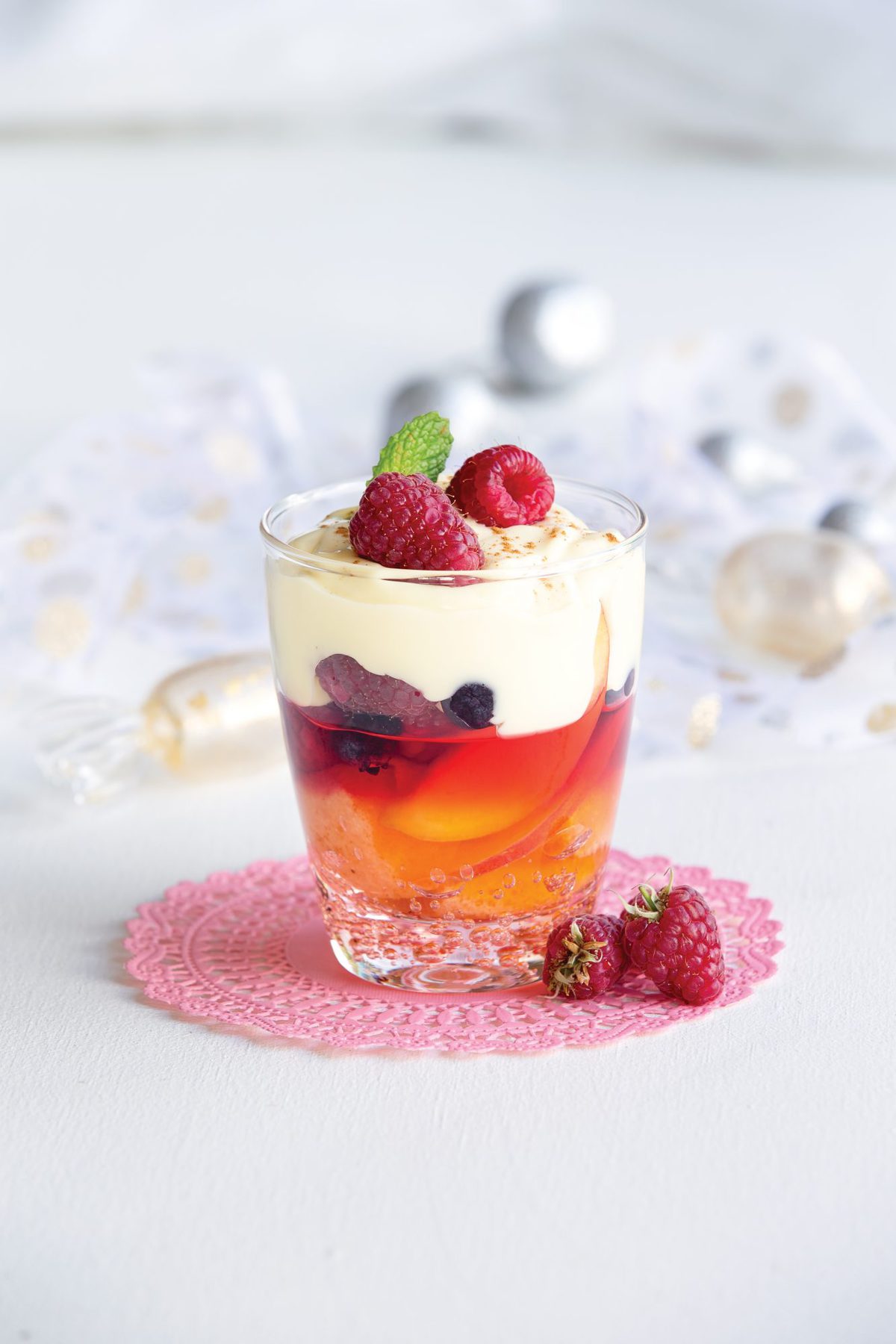 Peach melba trifle