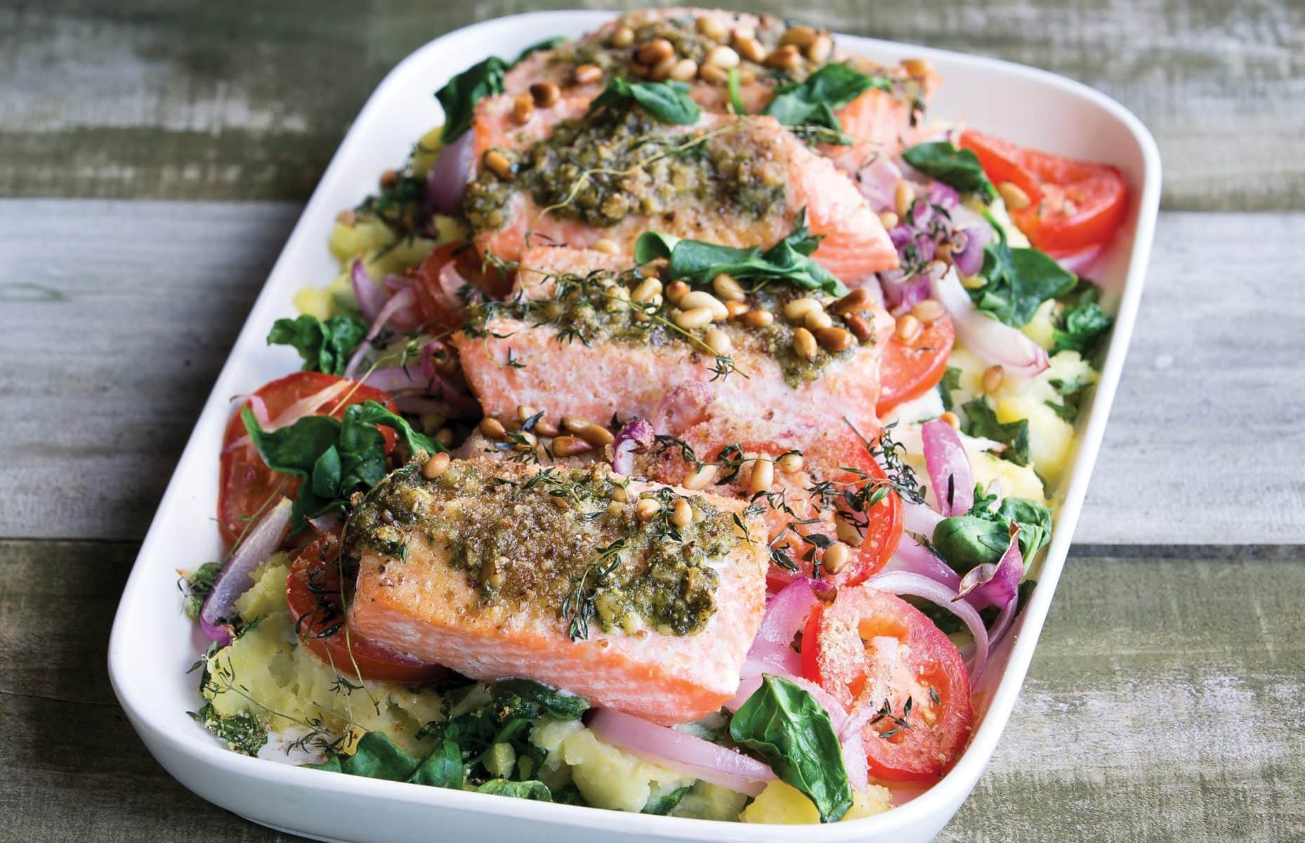 Pesto salmon potato bake