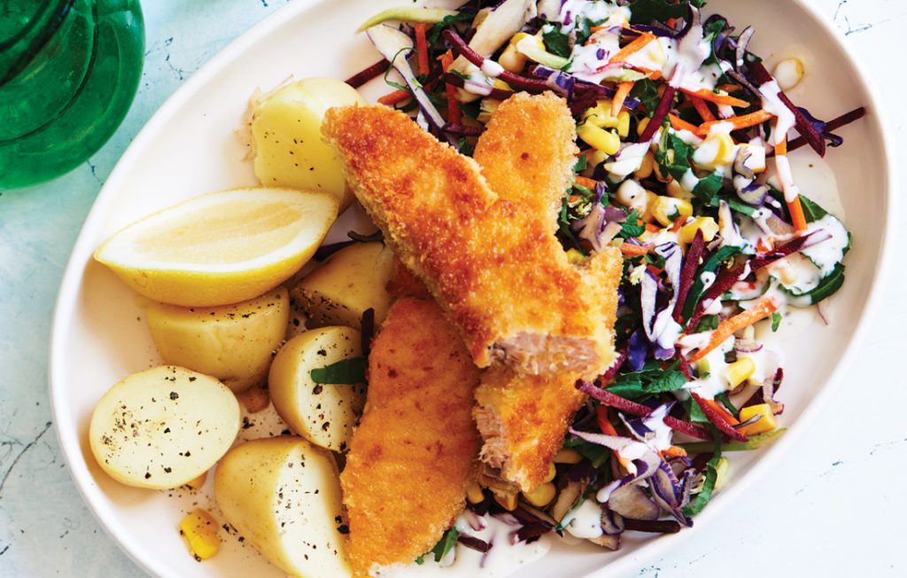 Salmon sticks with slaw