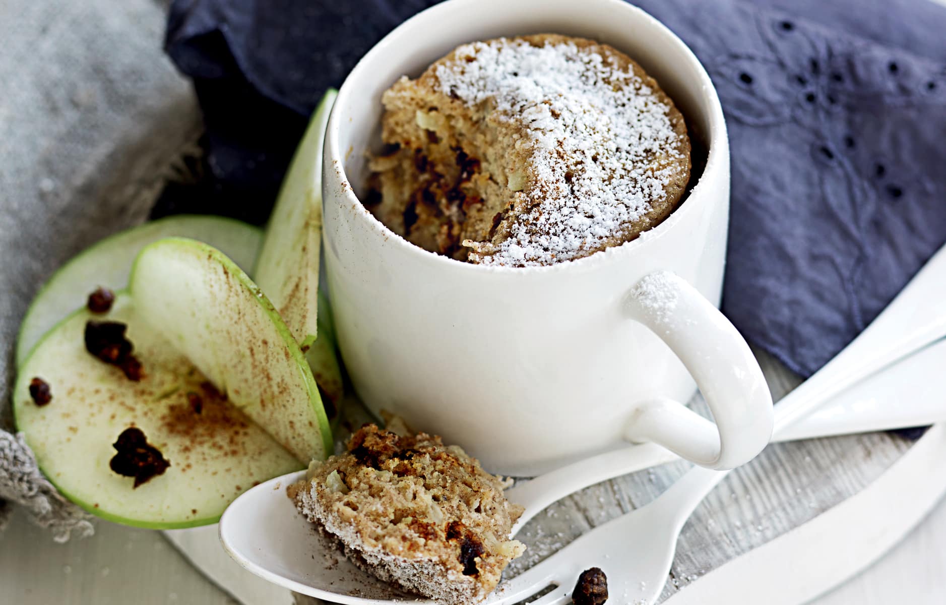 Spiced apple and date cup pudding - My Everyday Wellbeing