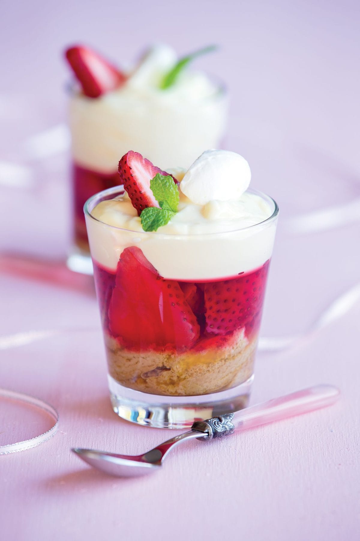 Strawberry vanilla trifles