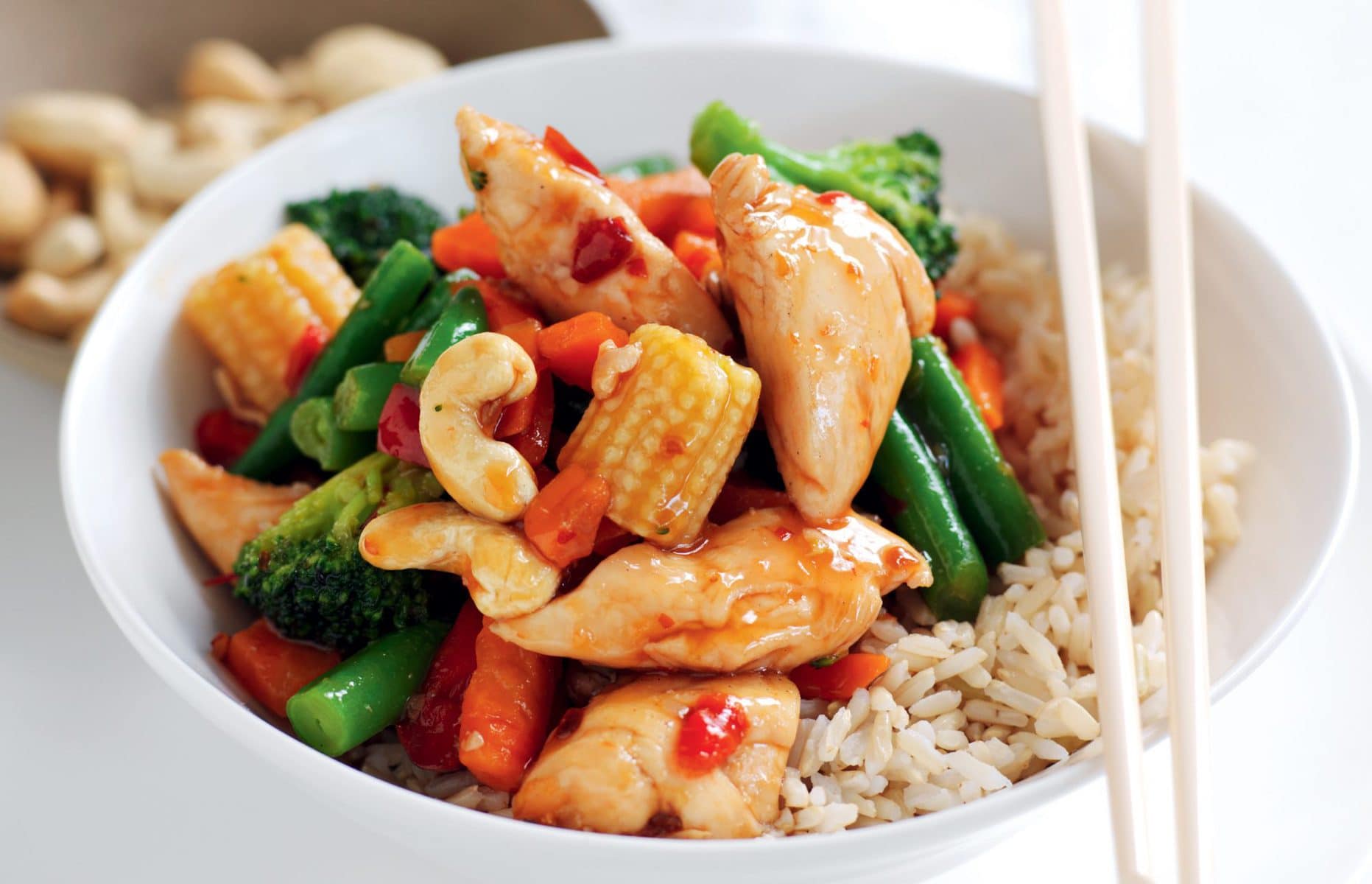 Sweet chilli chicken and cashew stir-fry
