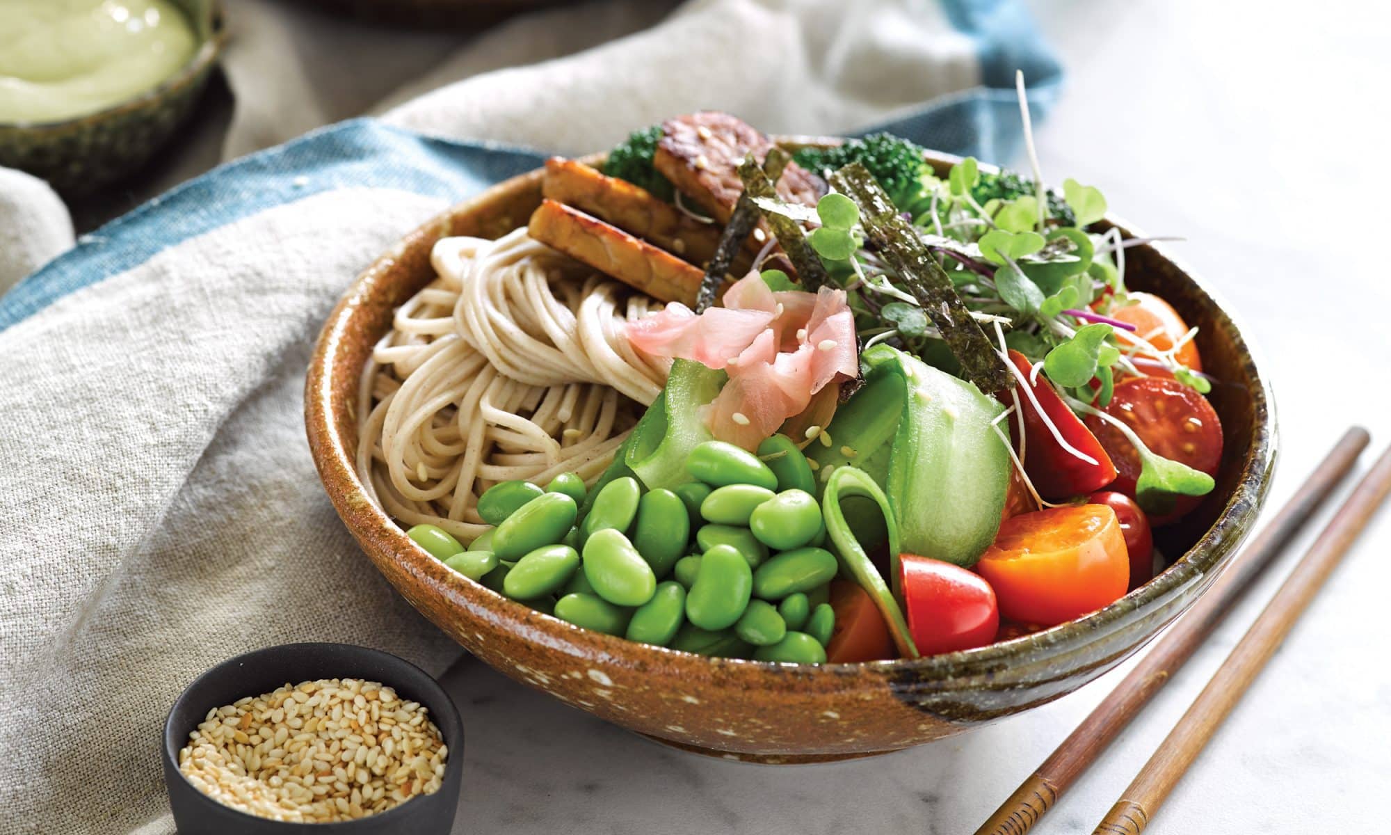 Teriyaki tempeh bowl