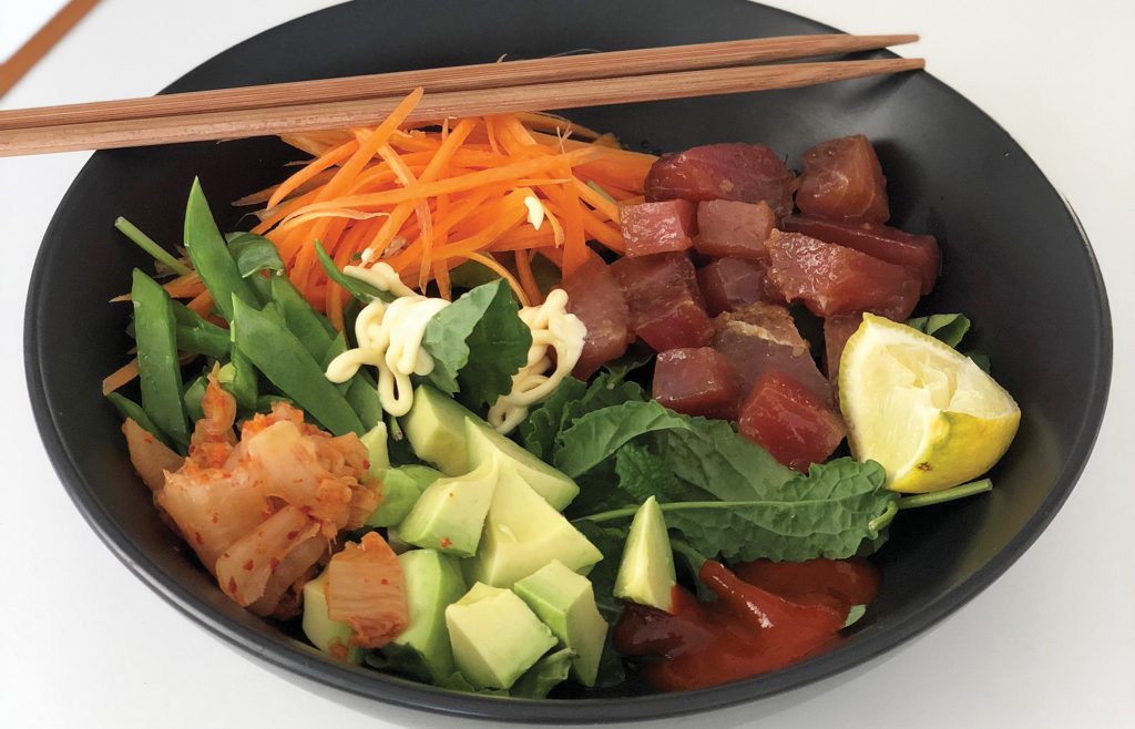 Tuna avocado poké bowl Tuna avocado poké bowl