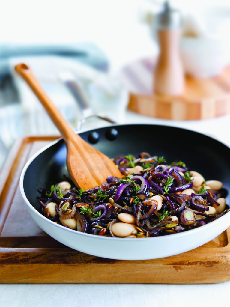 1 recipe = 4 dinners: Herby onion and butter bean mix 1 recipe = 4 dinners: Herby onion and butter bean mix