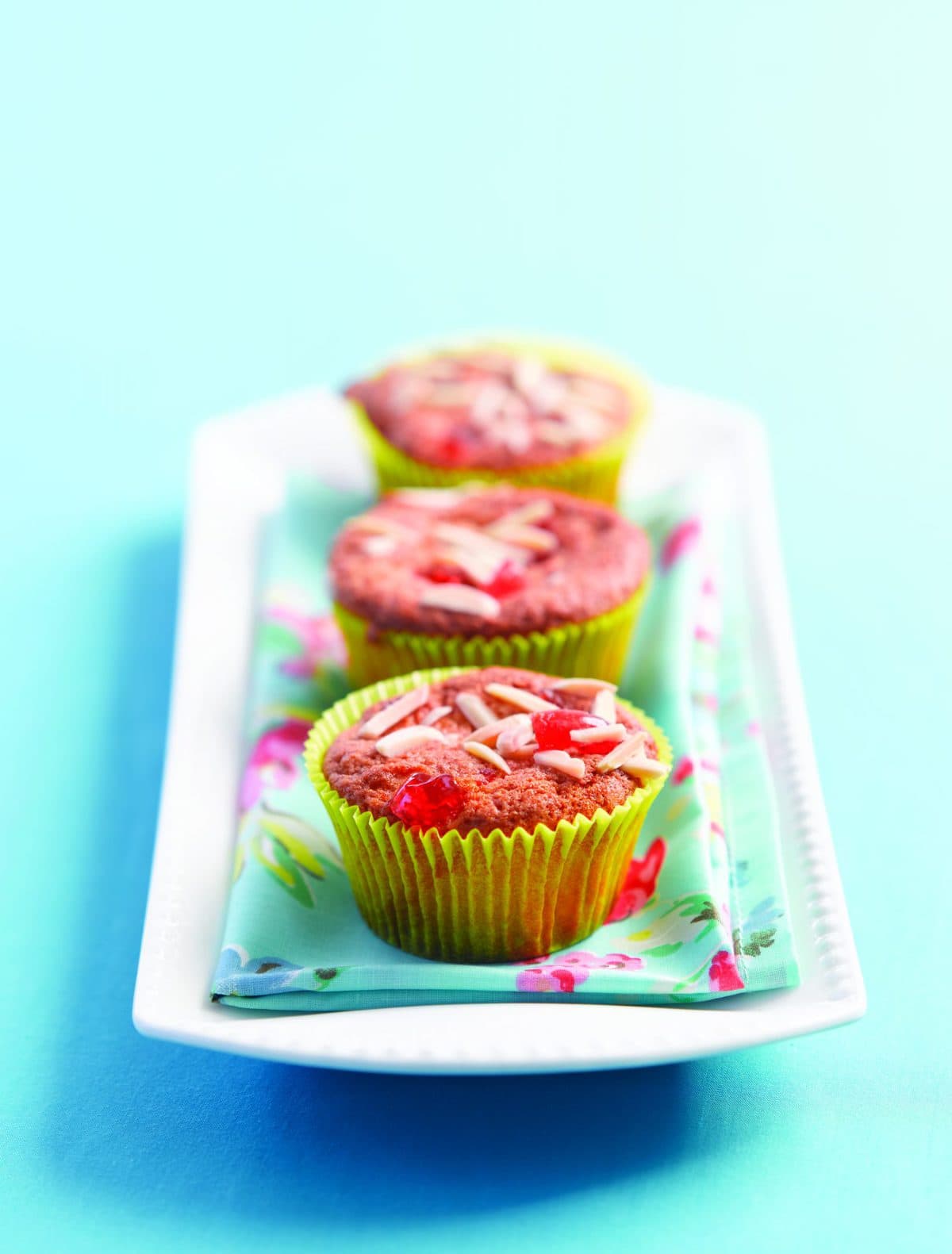 Almond and cherry crunch muffins