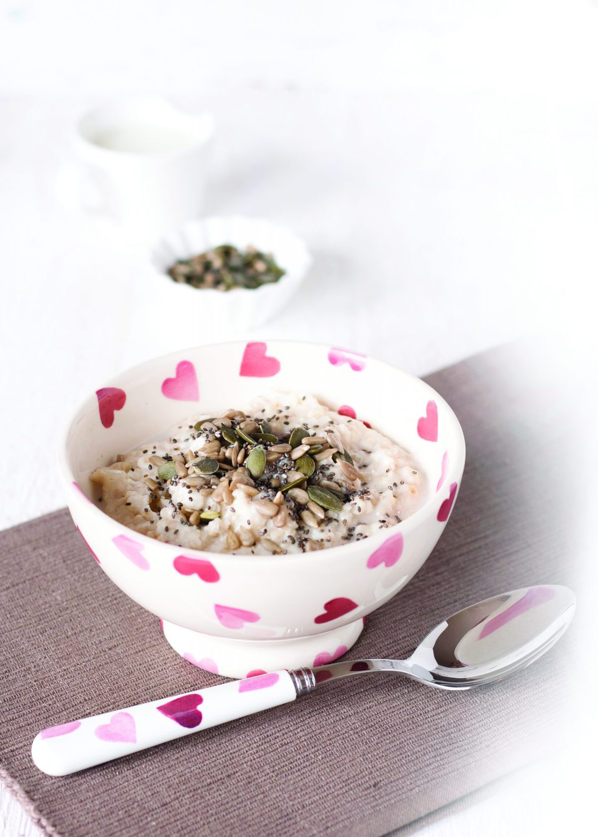 Almond and mixed seed porridge
