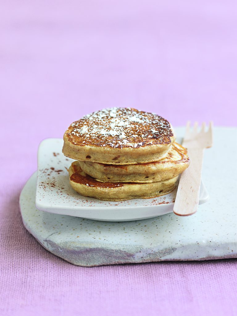Apple and cinnamon pikelets Apple and cinnamon pikelets
