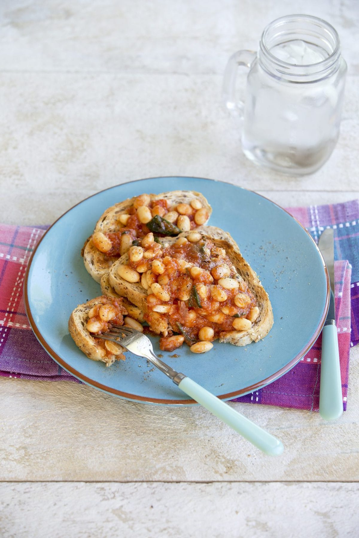Basic homemade baked beans