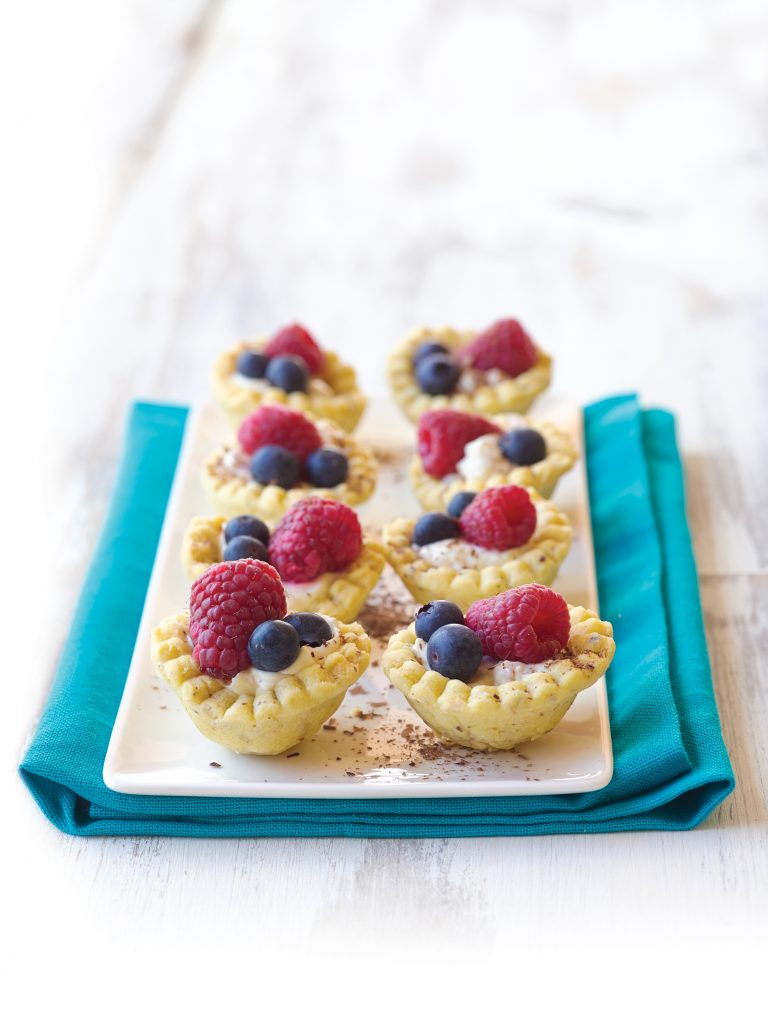 Berry hazelnut tarts Berry hazelnut tarts