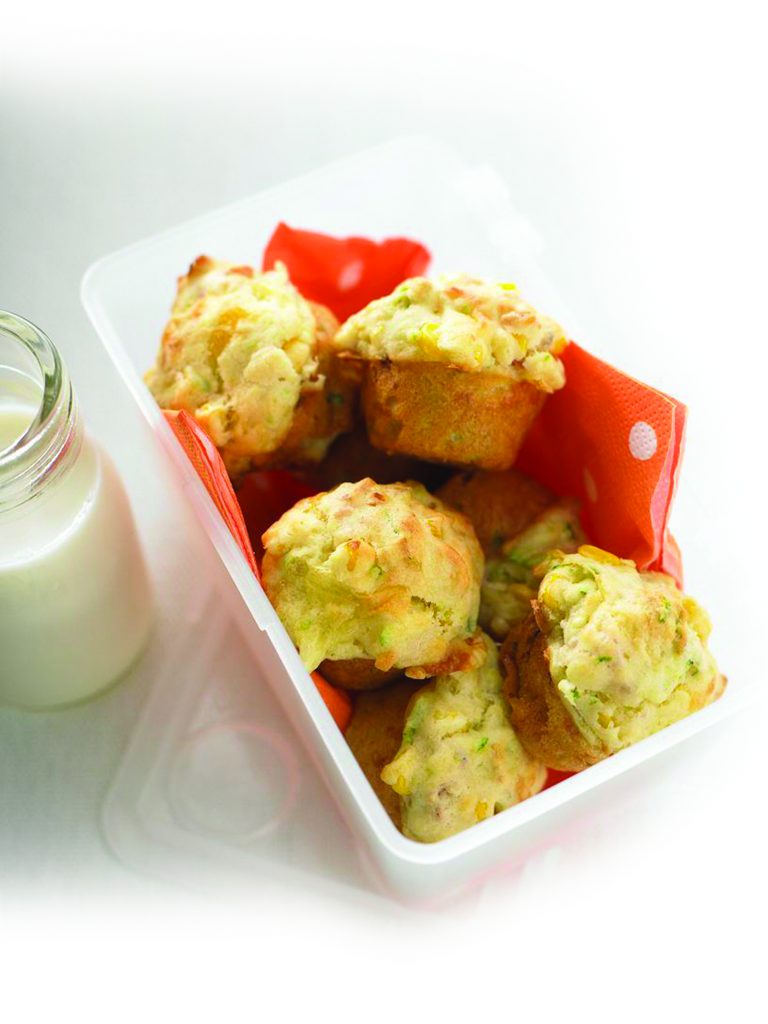Cheesy ham and corn mini-muffins Cheesy ham and corn mini-muffins