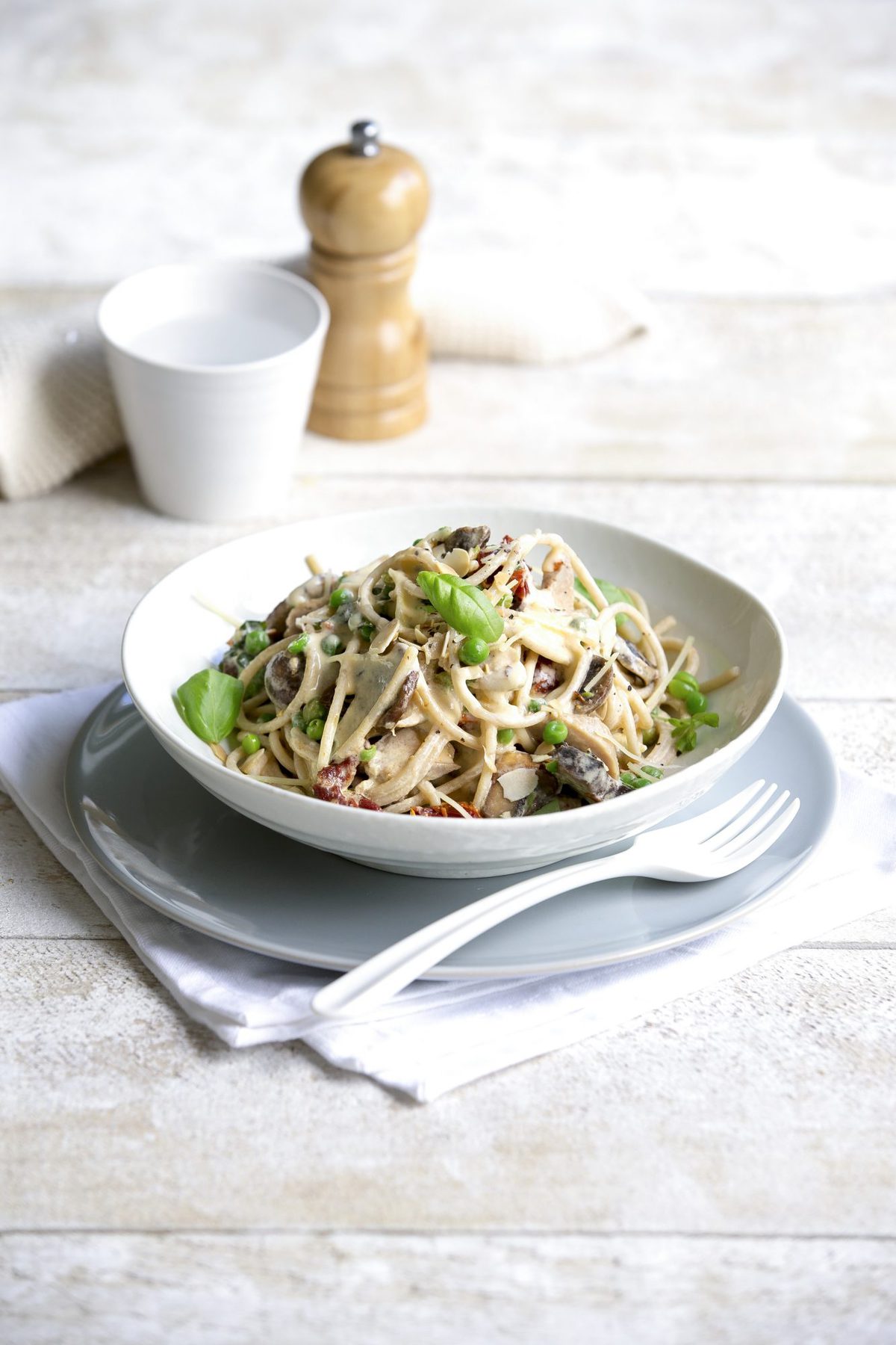 Chicken and mushroom spaghetti carbonara