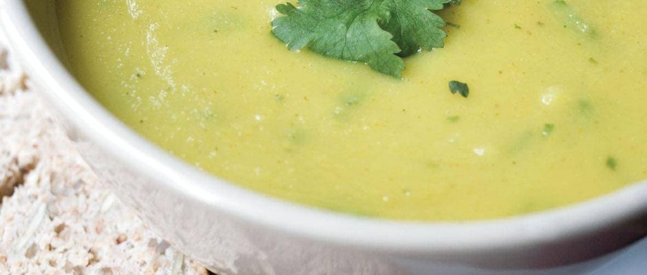 Curried parsnip soup